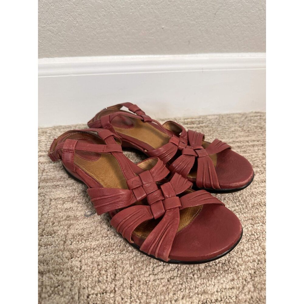 Clarks Artisan Red Leather Strappy Comfort Slingback Sandals Women's Size 8.5 M